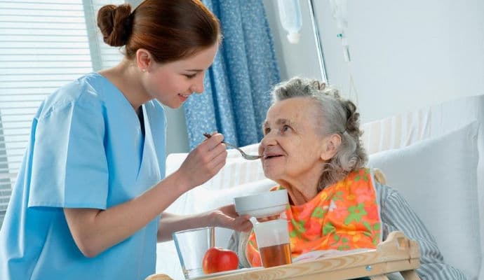 how many residents per nurse in a nursing home
