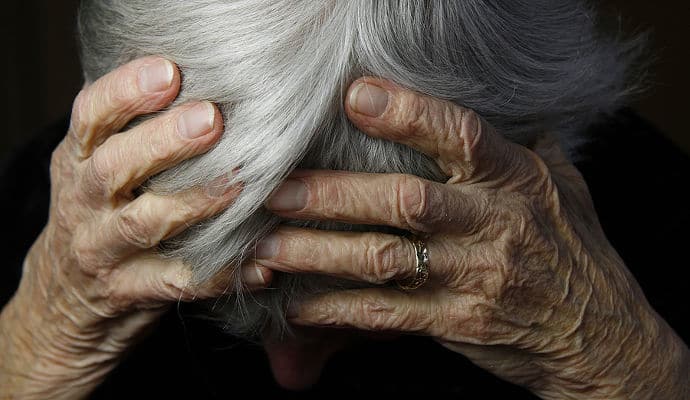6 signs of elder abuse