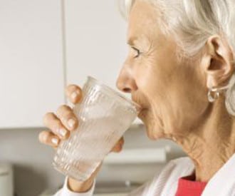 get seniors to drink more water