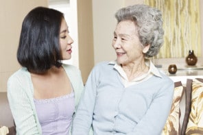 When to Move to Assisted Living? Advice From a Social Worker