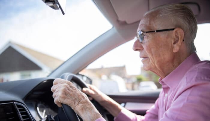 Find out what makes driving riskier for seniors and get 7 warning signs that an older adult needs to stop driving