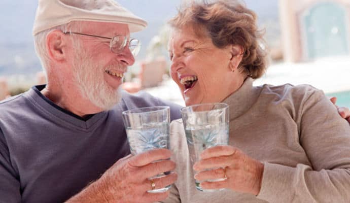 Dehydration in Seniors: An Often-Overlooked Health Risk – DailyCaring