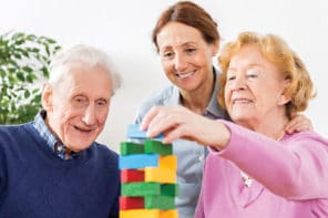 3 Fun Games for Seniors with Dementia Improve Quality of Life