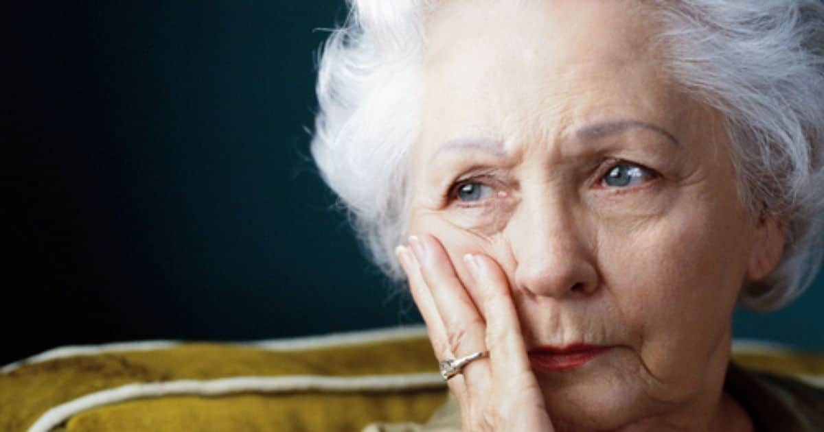 7 Ways To Reduce Dementia Sundowning Symptoms Dailycaring