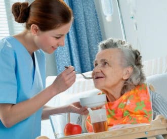 how many residents per nurse in a nursing home