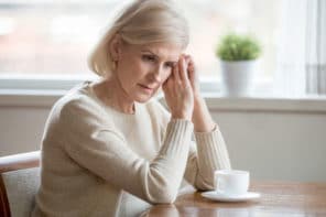 4 Ways to Overcome Caregiver Loneliness in Dementia Care