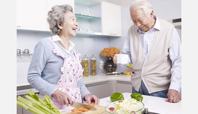 Kitchen aids for elderly make daily tasks easier and help seniors live more independently