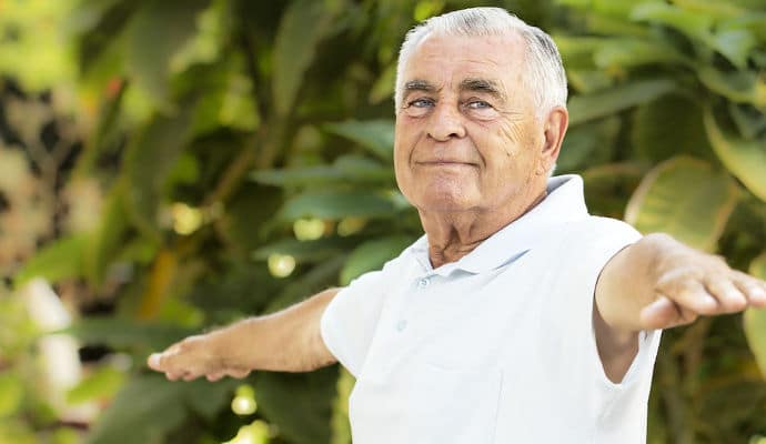 15 Minute Senior Exercise Program for Balance and Strength – DailyCaring