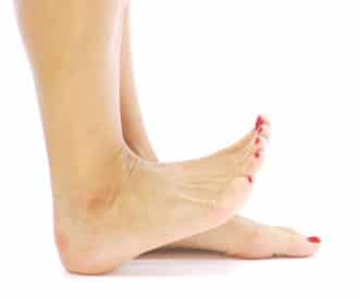 Find out how to get rid of swollen ankles and legs in seniors