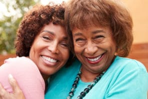 4 Ways to Get Family to Help With Aging Parents