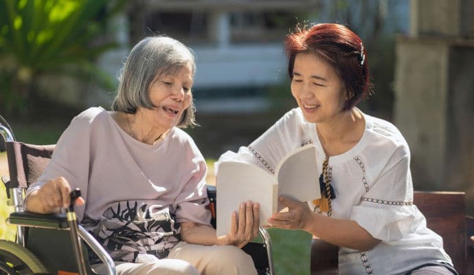 How to support aging parents as they adjust to living in an assisted living community