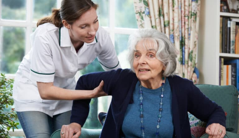 6 signs that your older adult needs more care and the 3 main senior care options