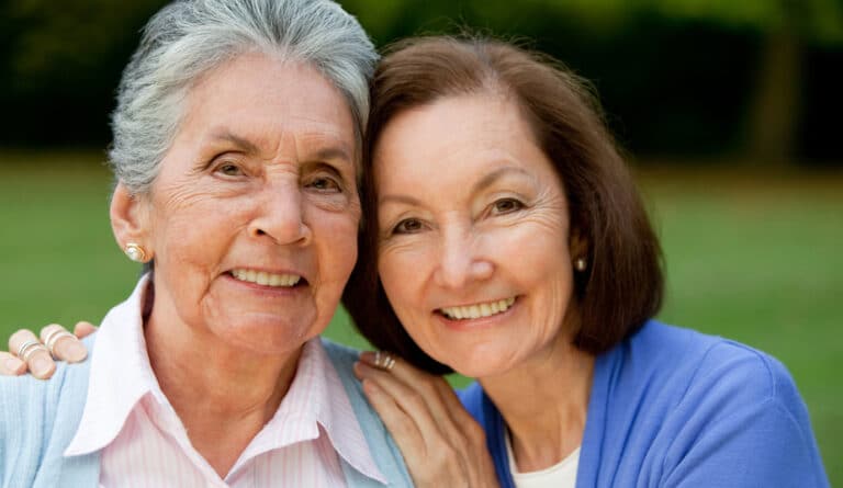 These are 10 fantastic, senior-friendly things to do with someone in a nursing home or assisted living